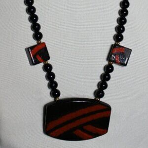 Vintage Bakelite Black & Red Pendant Necklace